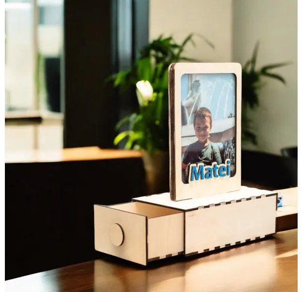 Cutie personalizată cu fotografie pe ambele părți