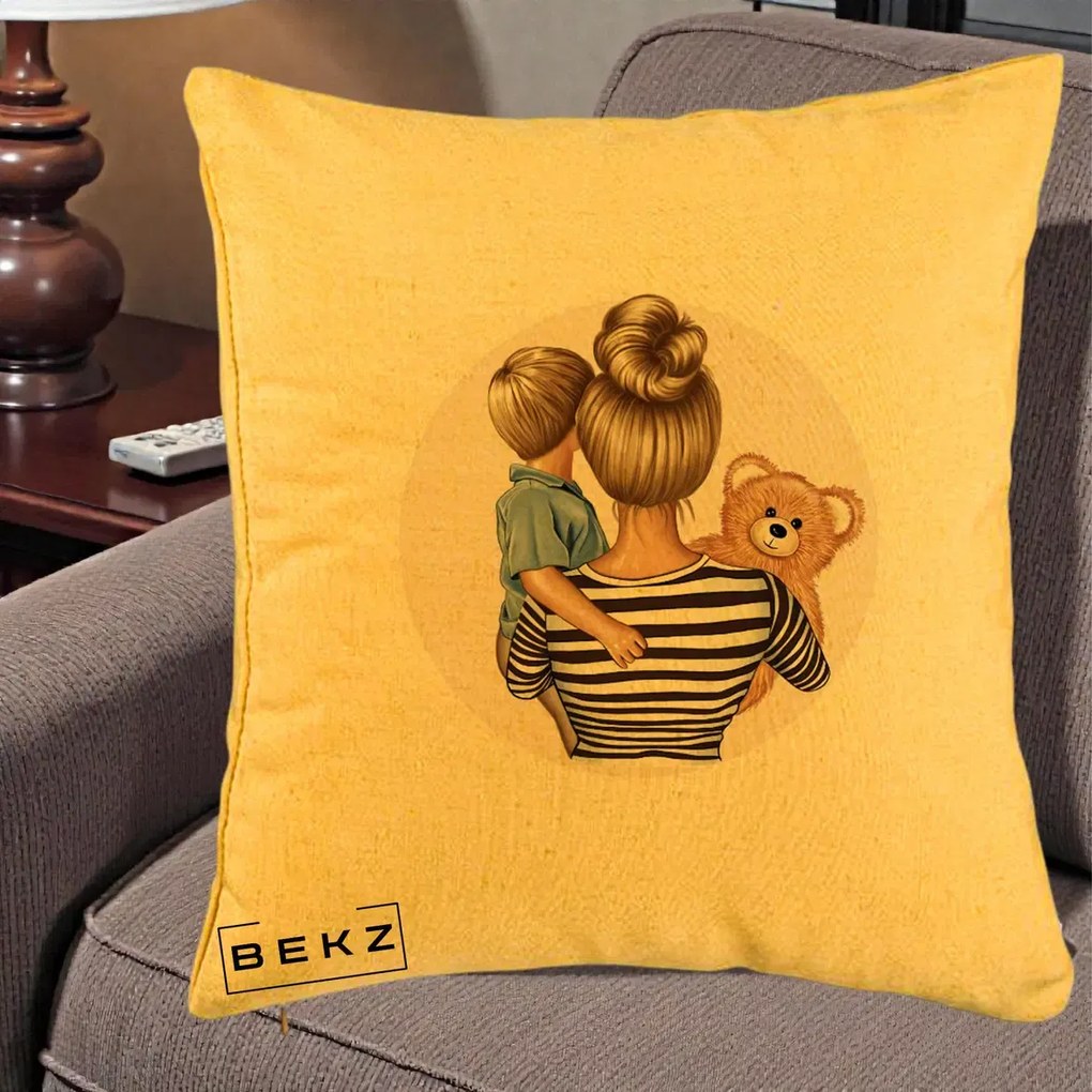 Cadou pentru Mama - Perna Personalizata Mama si Baietelul cu Ursulet, 40x40 cm, Galben, Husa Detasabila, Perna Inclusa, BEKZ®