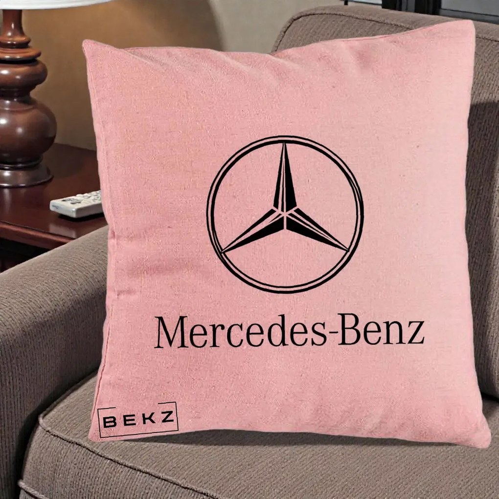 Perna Personalizata cu emblema Mercedes-Benz, 40x40 cm, Roz, Husa Detasabila, Perna Inclusa, BEKZ®