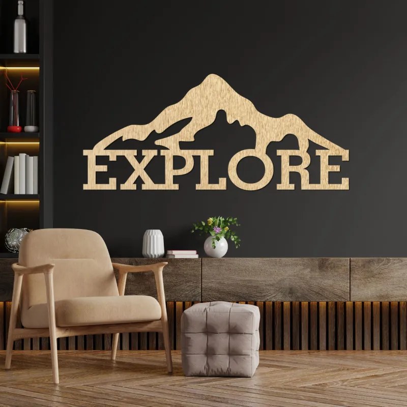 SENTOP | Imagine din lemn sculptat a unui munte - EXPLORA