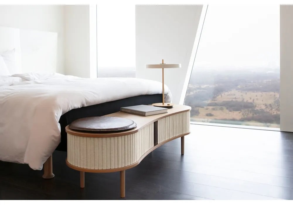 Masă TV gri/în culoare naturală cu aspect de lemn de stejar 140x40 cm Audacious – UMAGE