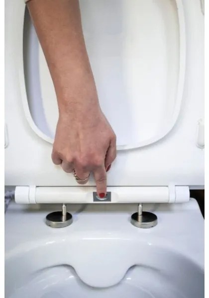 Cersanit K701-104 - WC suspendat CITY OVAL cu capac, ceramică/alb