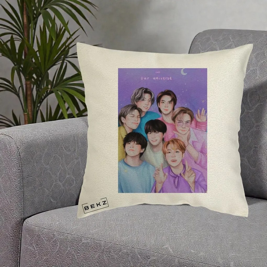 Perna Personalizata K-pop BTS Our Universe Fanart Violet Pastel, 40x40 cm, Ecru, Husa Detasabila, Perna Inclusa, BEKZ®