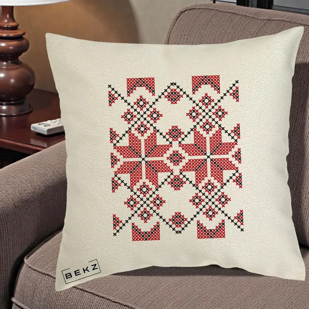 Perna Personalizata Motiv Traditional Cusatura Rosu-Negru, 40x40 cm, Ecru, Husa Detasabila, Perna Inclusa, BEKZ®
