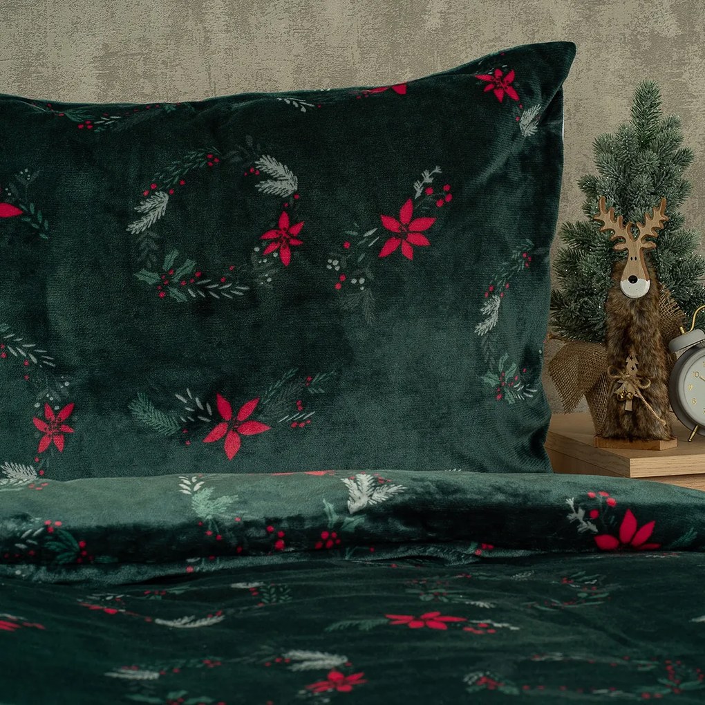 Lenjerie de pat din microflanel 4Home Poinsettia, 140 x 200 cm, 70 x 90 cm