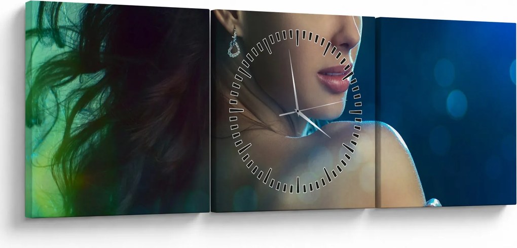 Tablou - Privirea unei femei tinere (cu ceas) (90x30 cm)