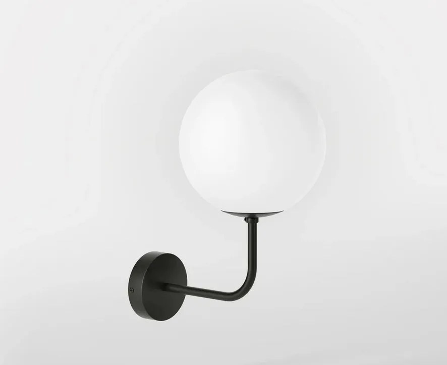 Aplica de perete din alama si sticla Musa