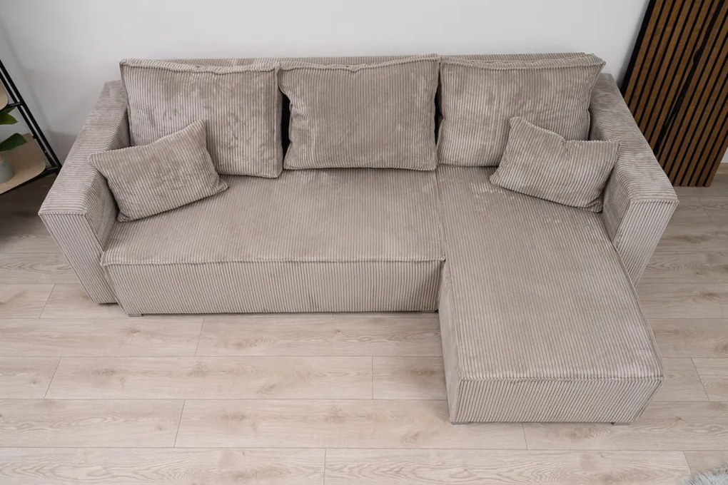 OFERTA Canapea coltar deschisa bej deschis SMART COSARO, bidirectionala + 2 pernite GRATUIT II. calitate