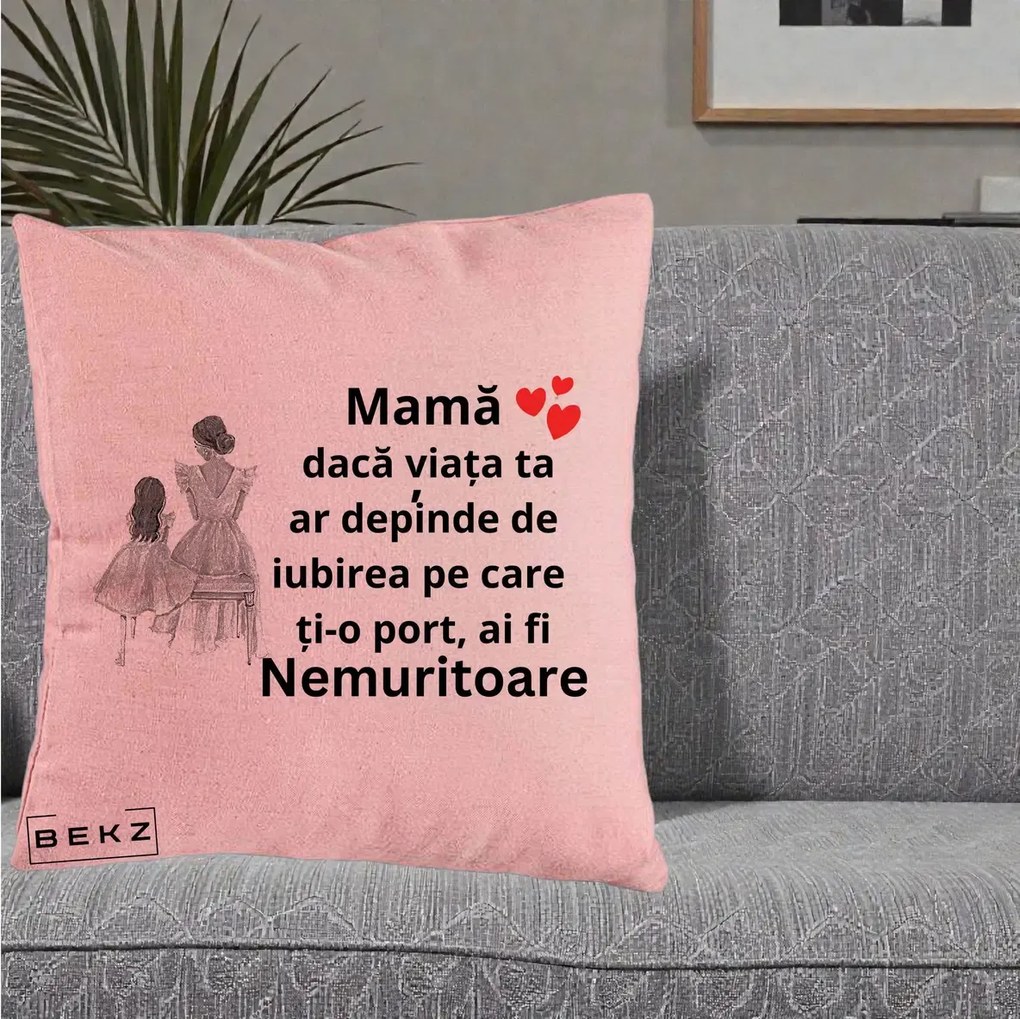 Cadou pentru Mama - Perna Personalizata Mama Nemuritoare Line Art, 40x40 cm, Roz, Husa Detasabila, Perna Inclusa, BEKZ®