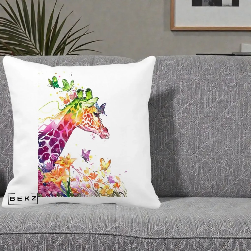 Perna Decorativa Girafa Curcubeu Acuarela, 40x40 cm, Alba Mata, Husa Detasabila, Perna Inclusa, BEKZ®
