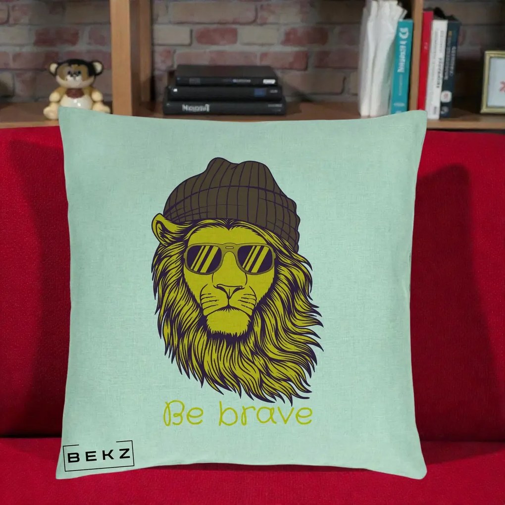 Perna Decorativa Leu Hipster Be Brave, 40x40 cm, Verde Menta, Husa Detasabila, Perna Inclusa, BEKZ®