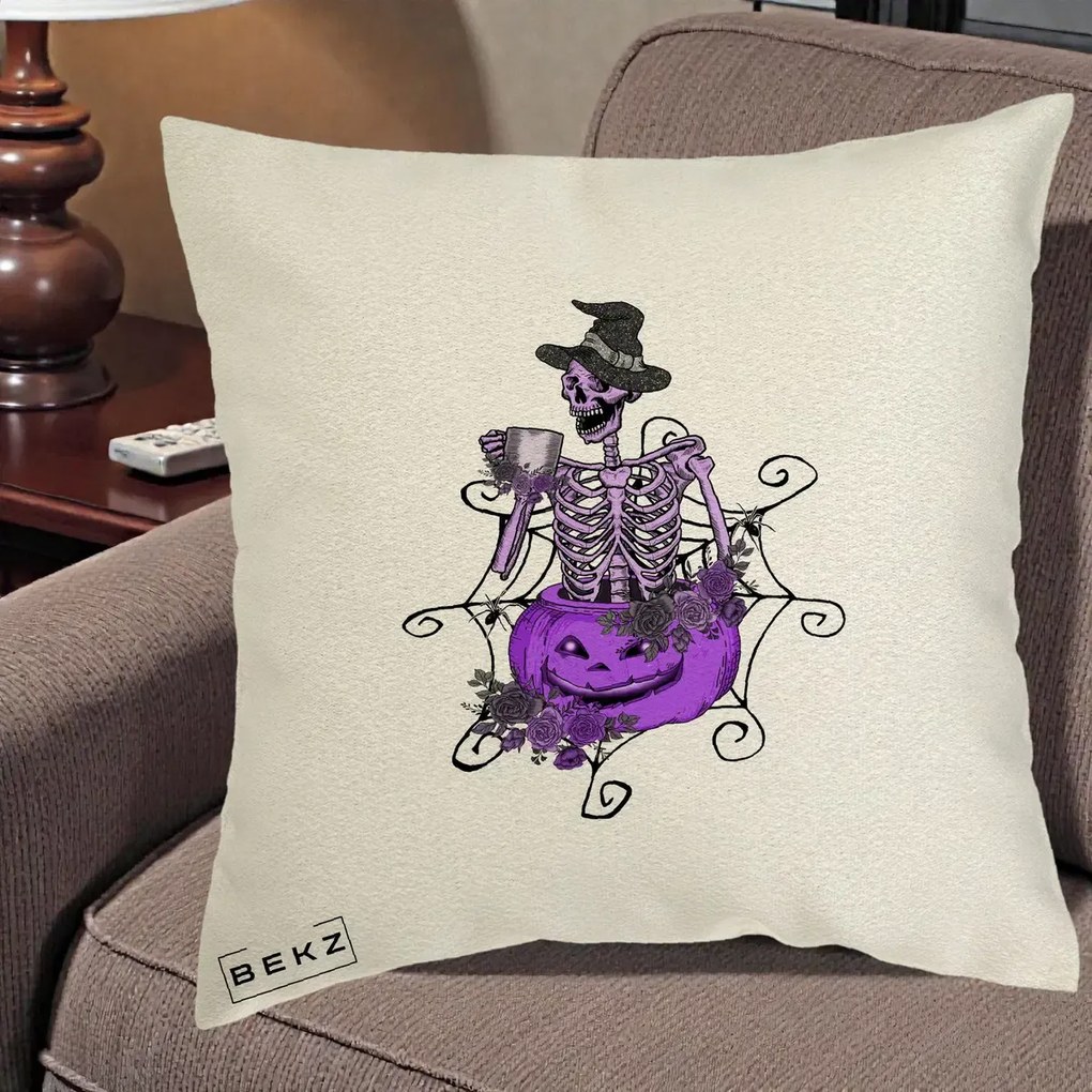 Perna Decorativa Schelet Vrajitor cu Dovleac Violet Halloween, 40x40 cm, Ecru, Husa Detasabila, Perna Inclusa, BEKZ®