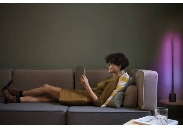 Osram - Lampă de podea SMART+ FLOOR LED RGBW dimabilă, 8W, 230V, Wi-Fi, cu telecomandă