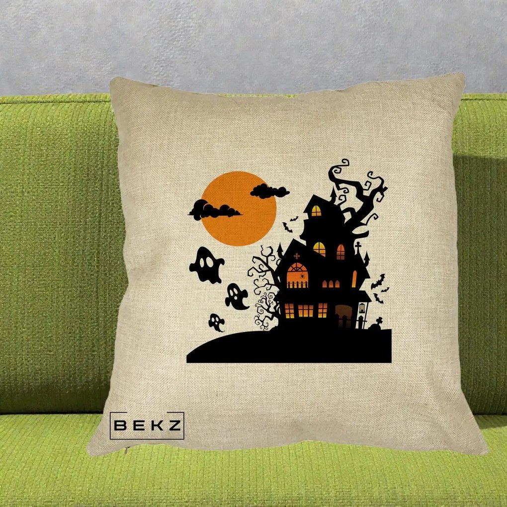 Perna Decorativa Halloween Casa Bantuita cu Fantome, 40x40 cm, Crem, Husa Detasabila, Perna Inclusa, BEKZ®