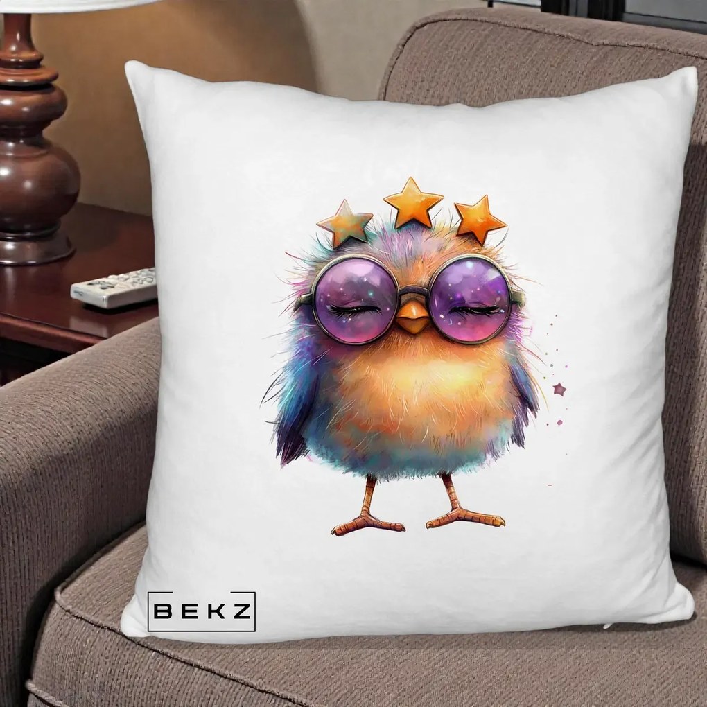 Perna Decorativa Pui Pop Star cu Ochelari Stele Violet, 40x40 cm, Alb Pufos, Husa Detasabila, Perna Inclusa, BEKZ®