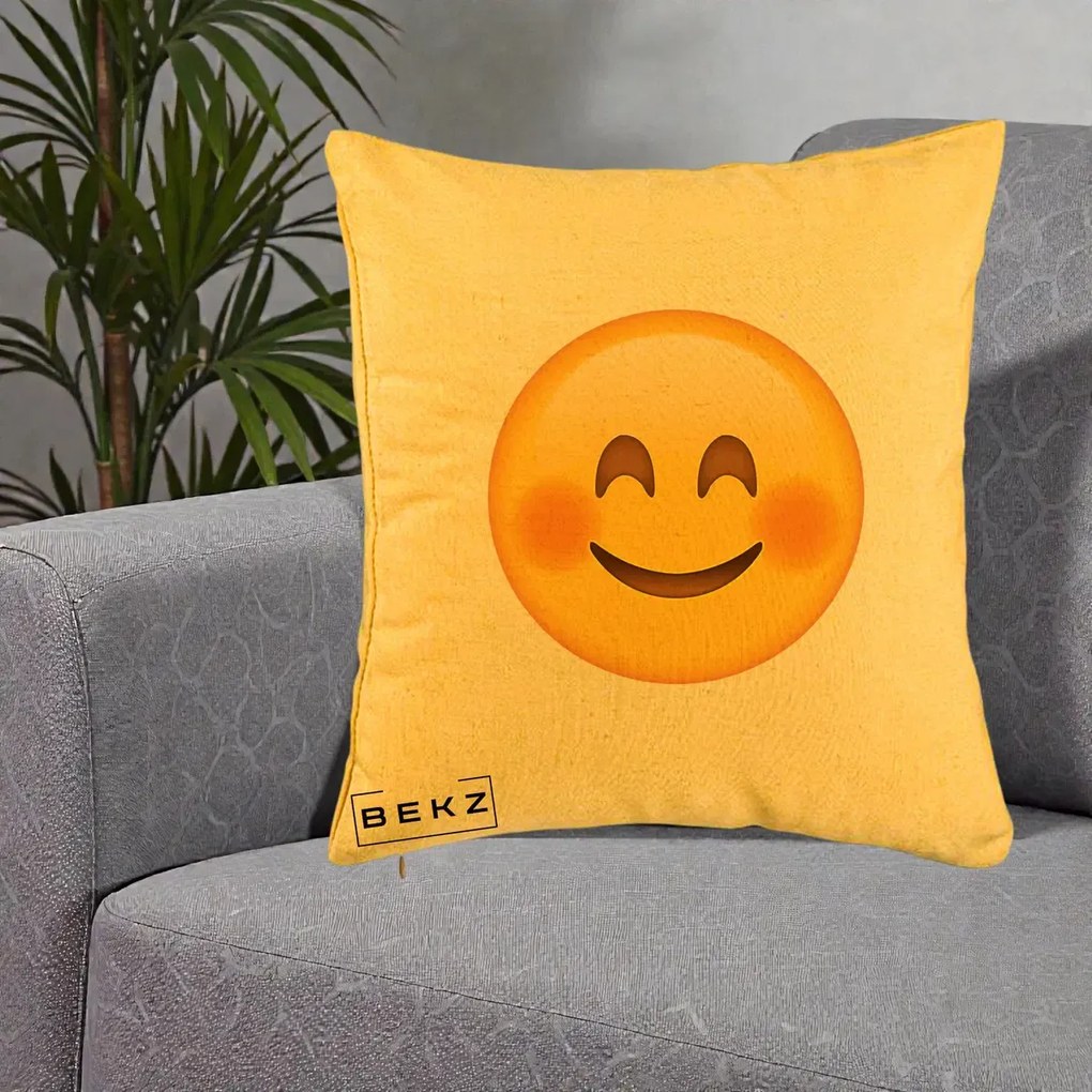 Perna Decorativa Emoji Fericit Roscat, 40x40 cm, Galben, Husa Detasabila, Perna Inclusa, BEKZ®