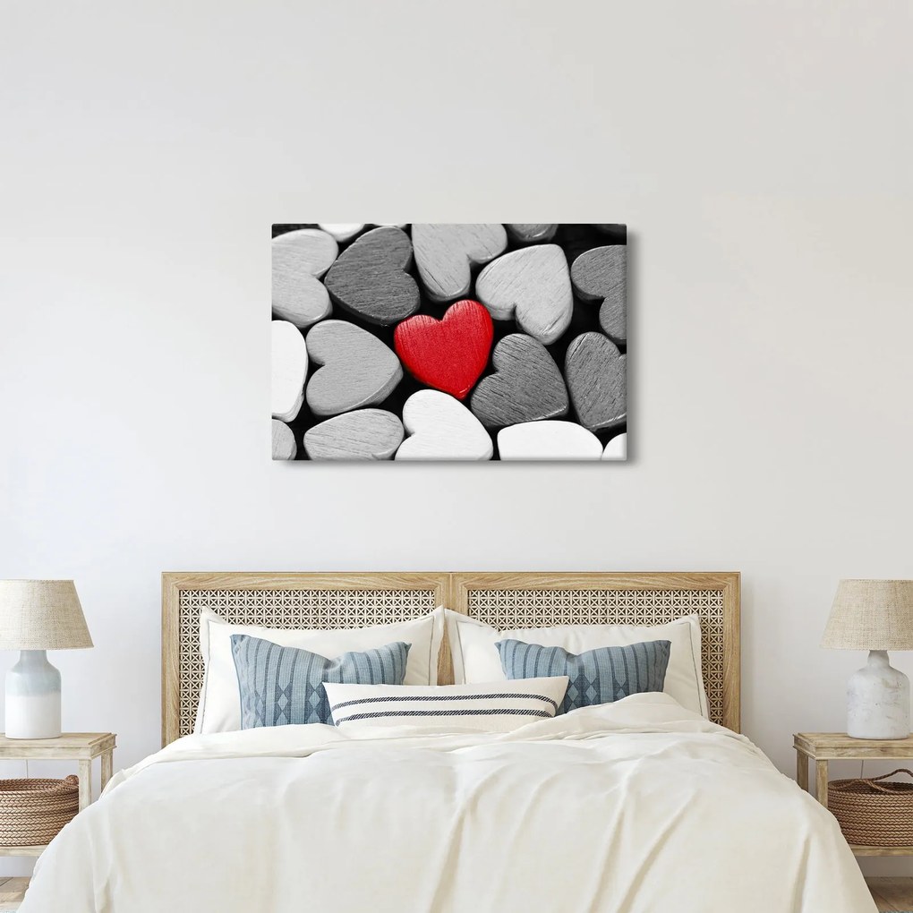 Tablou cu inimioare din lemn (90x60 cm)