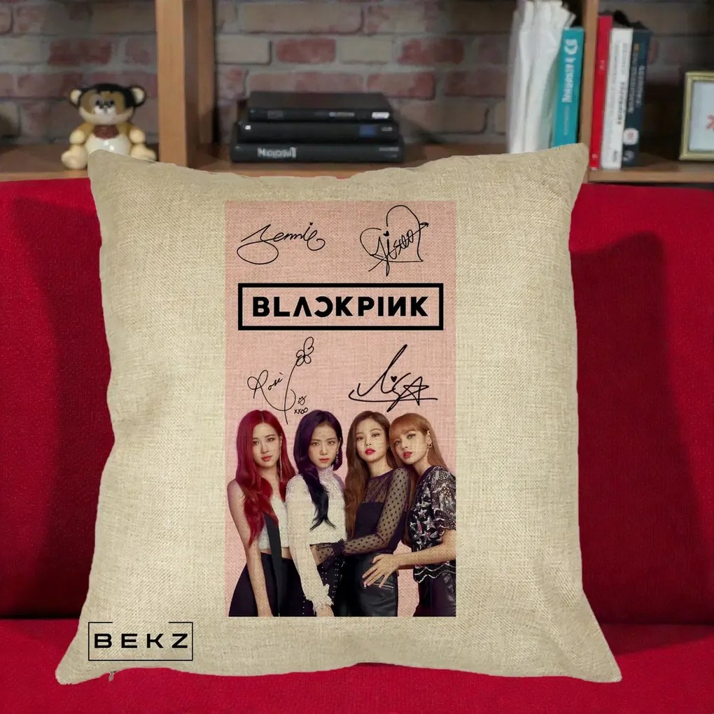 Perna Personalizata K-pop BLACKPINK Semnaturi si Foto, 40x40 cm, Crem, Husa Detasabila, Perna Inclusa, BEKZ®