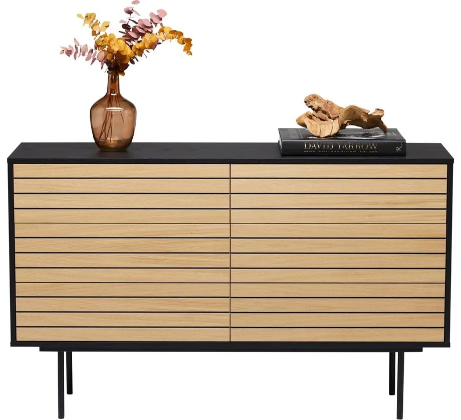 Comodă neagră/în culoare naturală joasă cu aspect de lemn de stejar 140x84 cm Stripe – Woodman