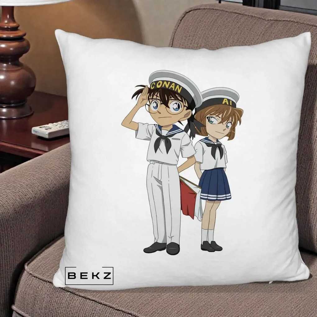 Perna Personalizata Detective Conan Conan si Ai Sailor, 40x40 cm, Alb Pufos, Husa Detasabila, Perna Inclusa, BEKZ®