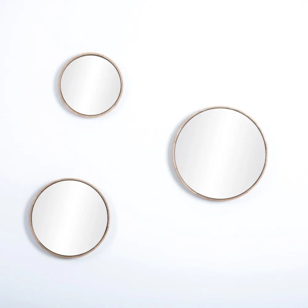 Oglindă de perete cu ramă din lemn masiv de stejar Gazzda Look, ⌀ 32 cm