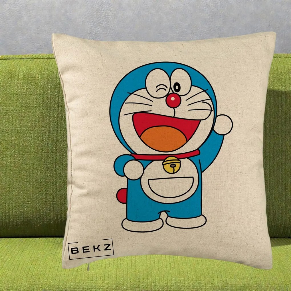 Perna personalizata anime: Doraemon Salutand, 40x40 cm cu Umplutura, Bej, BEKZ