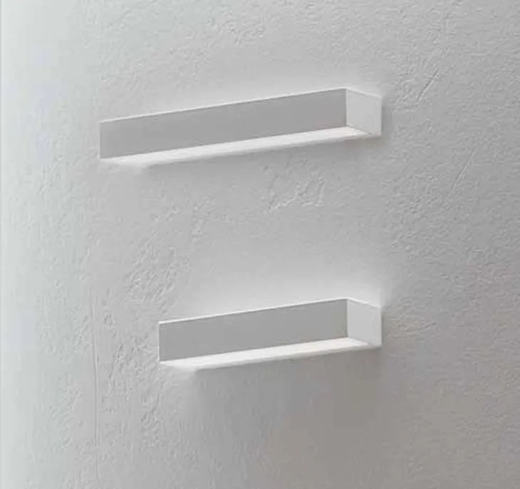 Aplica de perete lumina ambientala LED GAP LINEA L-38cm, 3000K