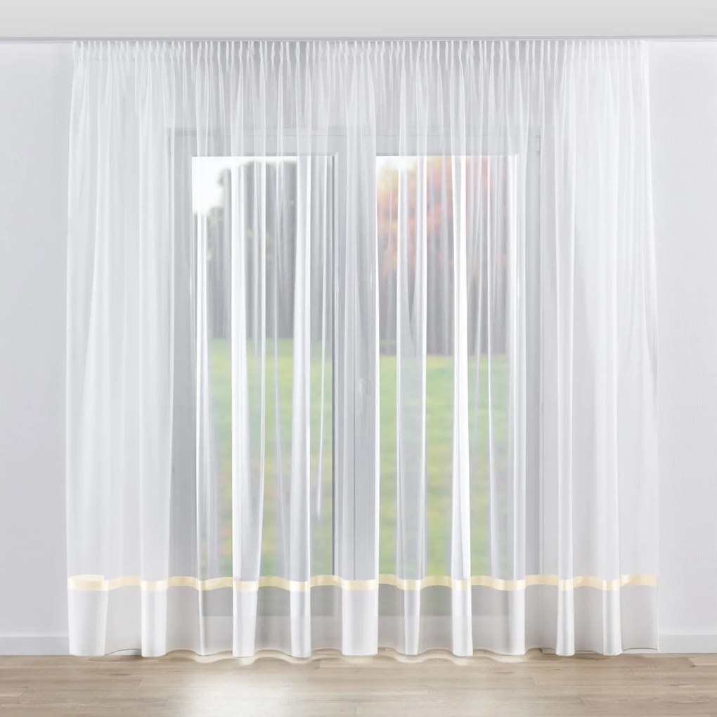 Draperie cu banda
