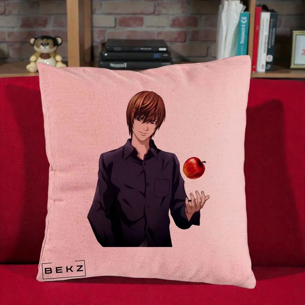 Perna Personalizata Death Note Light Yagami cu Mar, 40x40 cm, Roz, Husa Detasabila, Perna Inclusa, BEKZ®