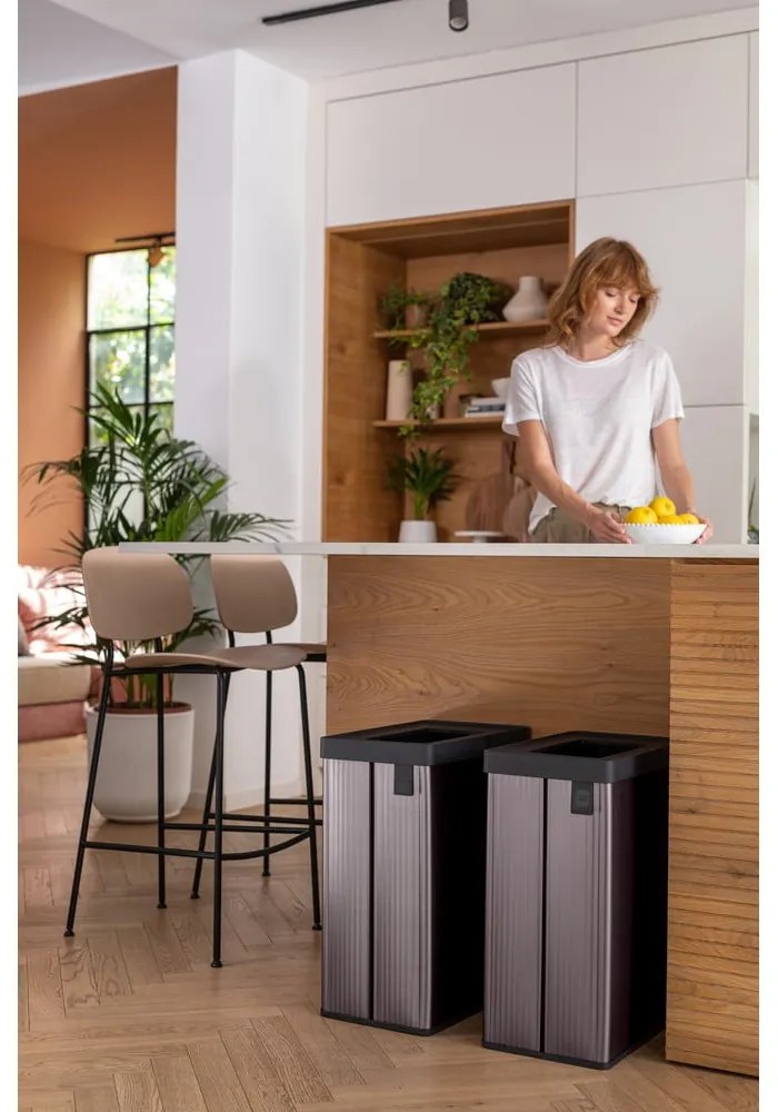 Coș de gunoi roz de reciclat din plastic reciclat 54 l Verto Recycle – Curver