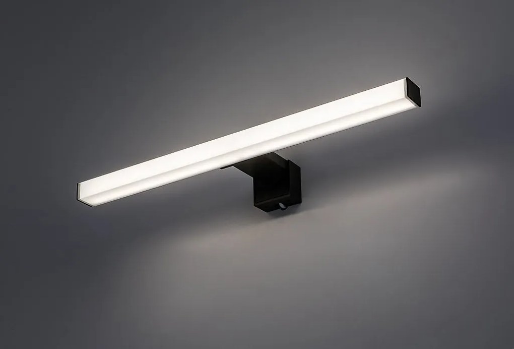 Aplica LED pentru baie protectie IP44 Oliro L-40cm