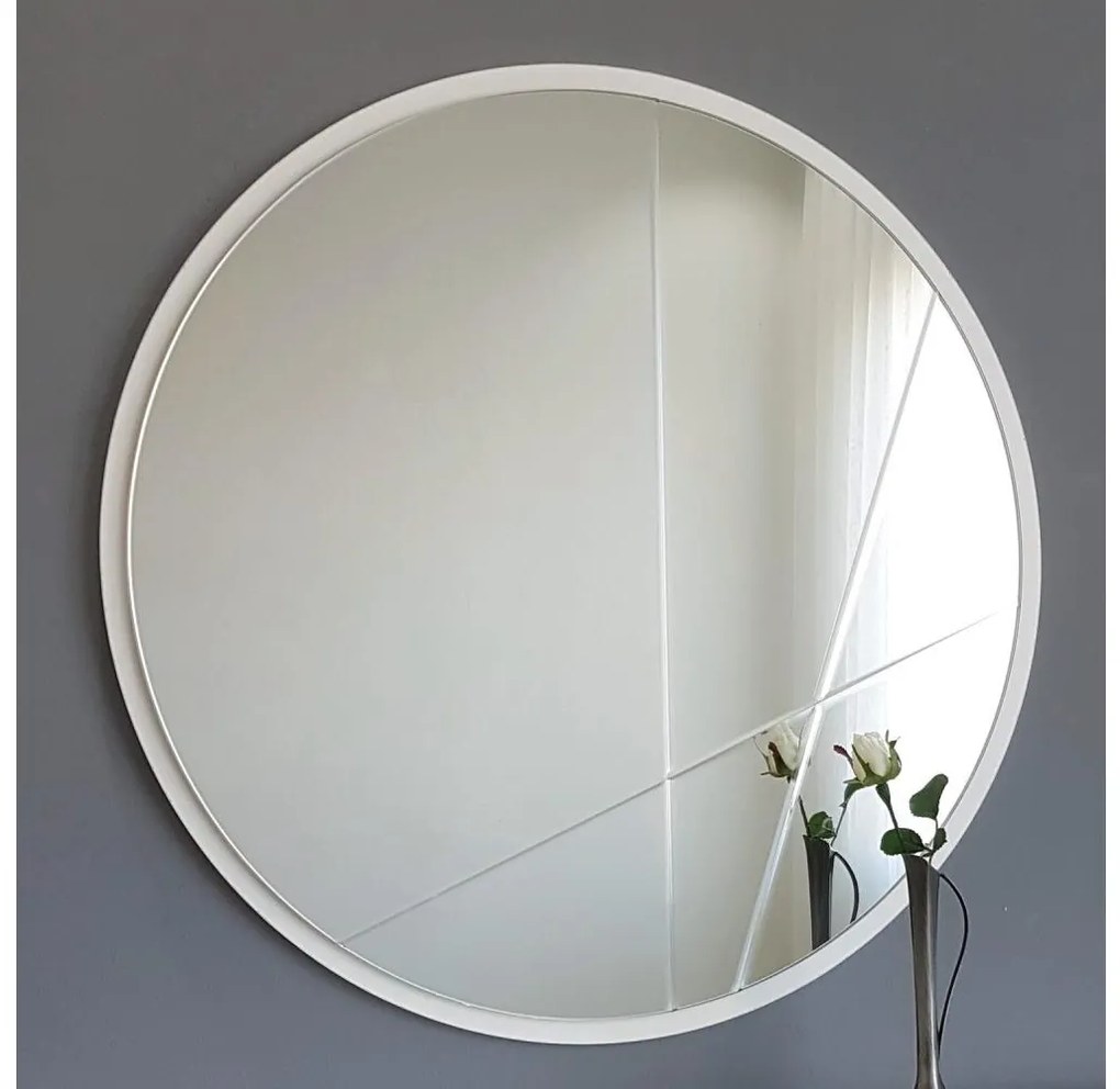 Oglindă de perete d. 60 cm argintie