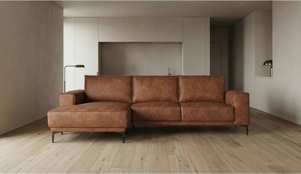 Colțar maro coniac cu tapițerie din imitație de piele (colț pe partea stângă ) Copenhagen – Scandic