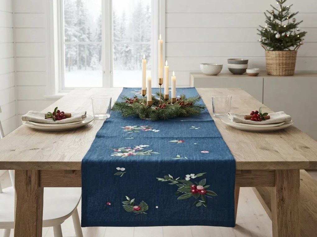 Fata de masa decorativa de Craciun WINTER BERRIES 40x150 cm, albastru inchis