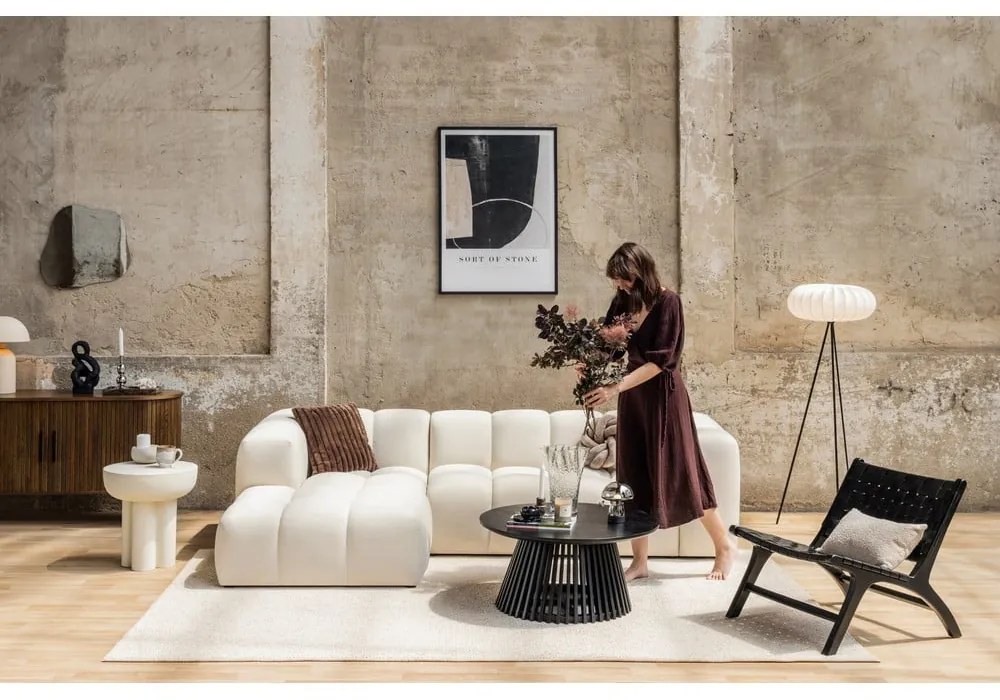 Colțar crem cu tapițerie din catifea (cu colț pe partea stângă, cu șezlong) Cube – Bonami Selection