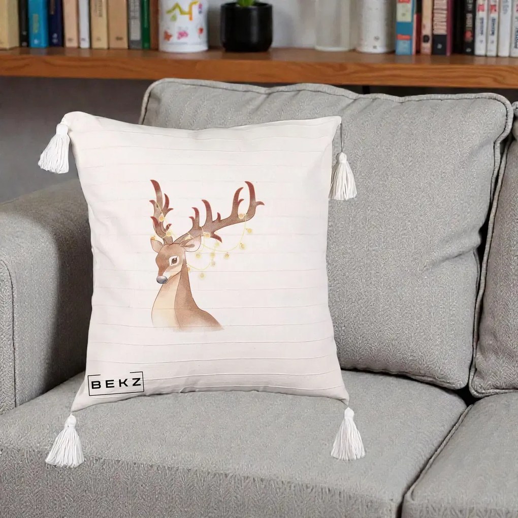 Perna Decorativa Ren cu Luminite de Craciun, 40x40 cm, Bej cu Franjuri, Husa Detasabila, Perna Inclusa, BEKZ®