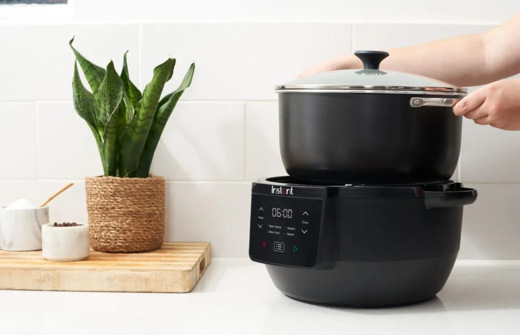 Instant Pot Slow Cooker Superior 7L