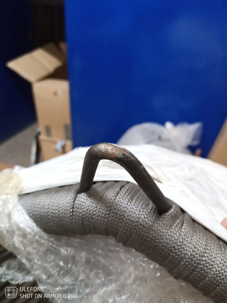 OFERTA Scaun suspendat gri deschis fara suport NARS II. calitate