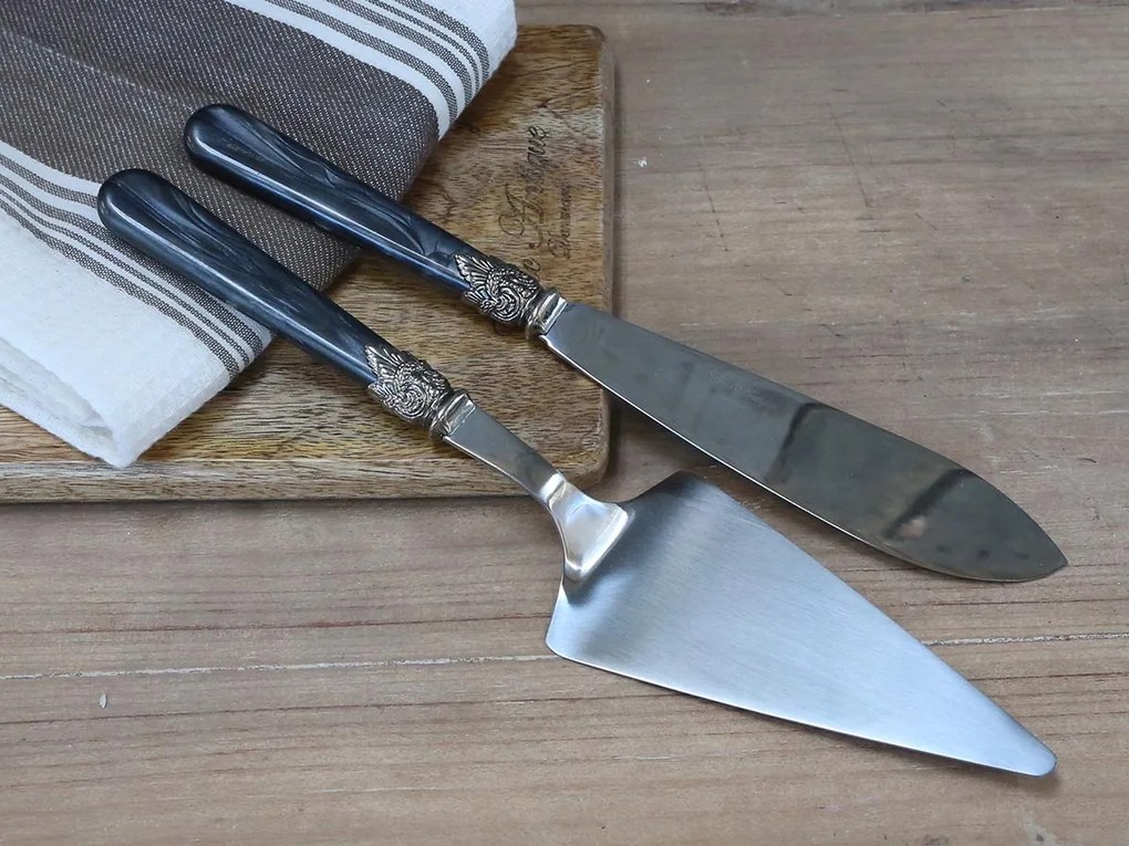 Set 2 tacamuri pentru tort, cutit si spatula, Linas