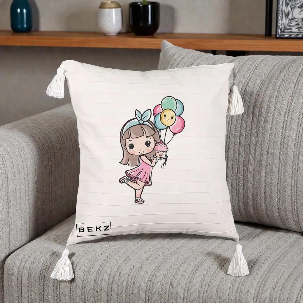 Perna Decorativa Fetita Kawaii cu Baloane si Cupcake, 40x40 cm, Bej cu Franjuri, Husa Detasabila, Perna Inclusa, BEKZ®