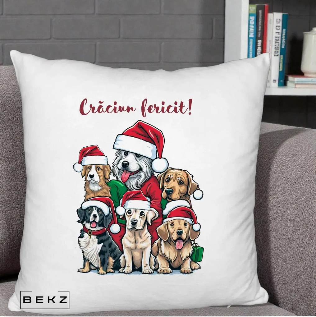 Perna Decorativa Caini cu Bonete Craciun Fericit, 40x40 cm, Alb Pufos, Husa Detasabila, Perna Inclusa, BEKZ®
