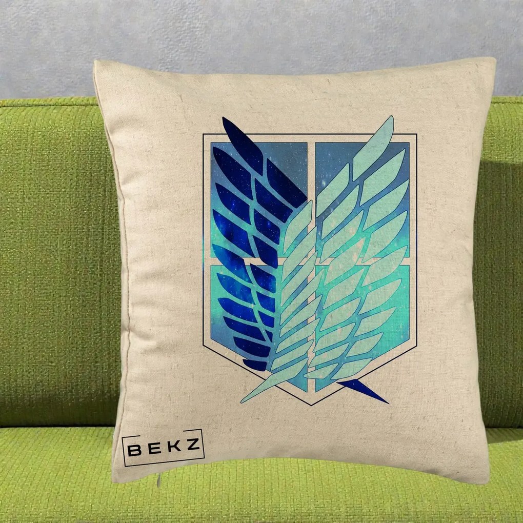 Perna Personalizata Attack on Titan Wings of Freedom, 40x40 cm, Bej, Husa Detasabila, Perna Inclusa, BEKZ®