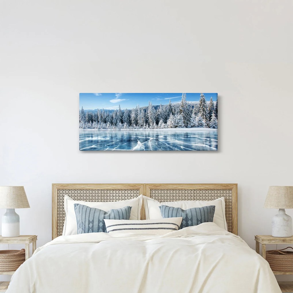 Tablou cu lacul înghețat și copacii înzăpeziți (120x50 cm)