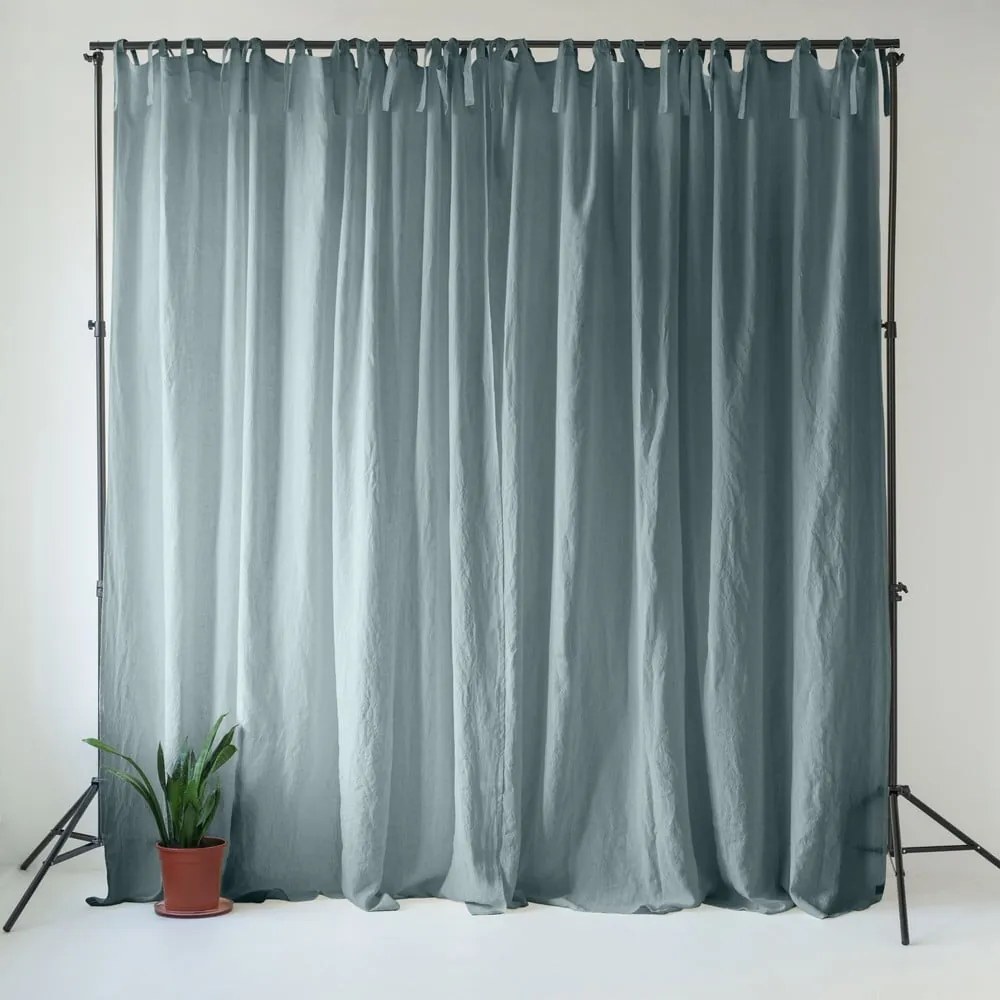 Draperie albastru prăfuit din in 140x200 cm Blue Fog – Linen Tales
