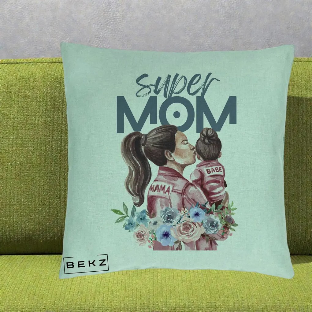 Cadou pentru Mama - Perna Personalizata Super Mom Mama cu Bebelusul, 40x40 cm, Verde Menta, Husa Detasabila, Perna Inclusa, BEKZ®