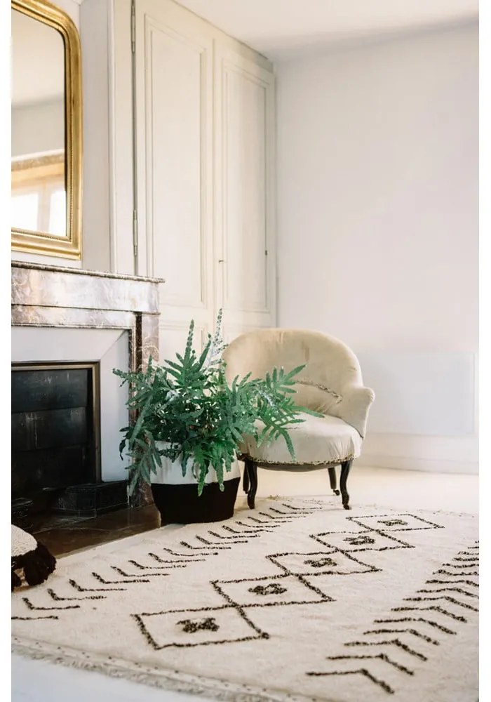 Covor crem lavabil/țesut manual din bumbac 170x240 cm Bereber Rhombs – Lorena Canals