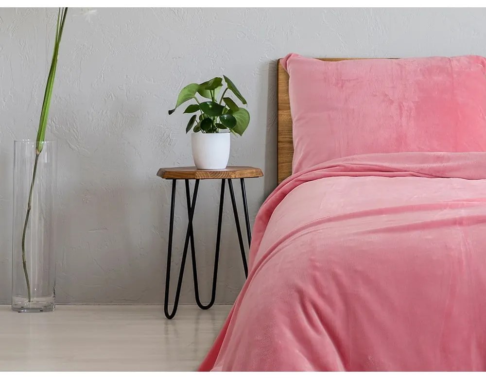 Lenjerie de pat roz din microflanel pentru pat de o persoană 140x200 cm Uni – B.E.S.