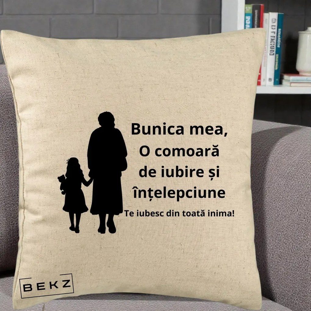 Cadou pentru Bunica - Perna Personalizata Bunica Mea Comoara Iubire Intelepciune Silueta, 40x40 cm, Bej, Husa Detasabila, Perna Inclusa, BEKZ®