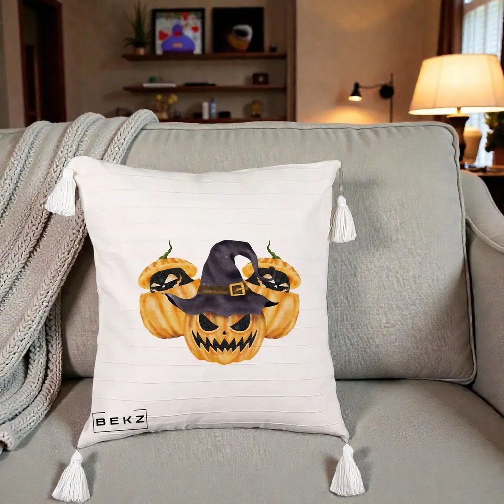 Perna Decorativa Trio Dovleci Jack-o-Lantern cu Palarie Vrajitoare, 40x40 cm, Bej cu Franjuri, Husa Detasabila, Perna Inclusa, BEKZ®