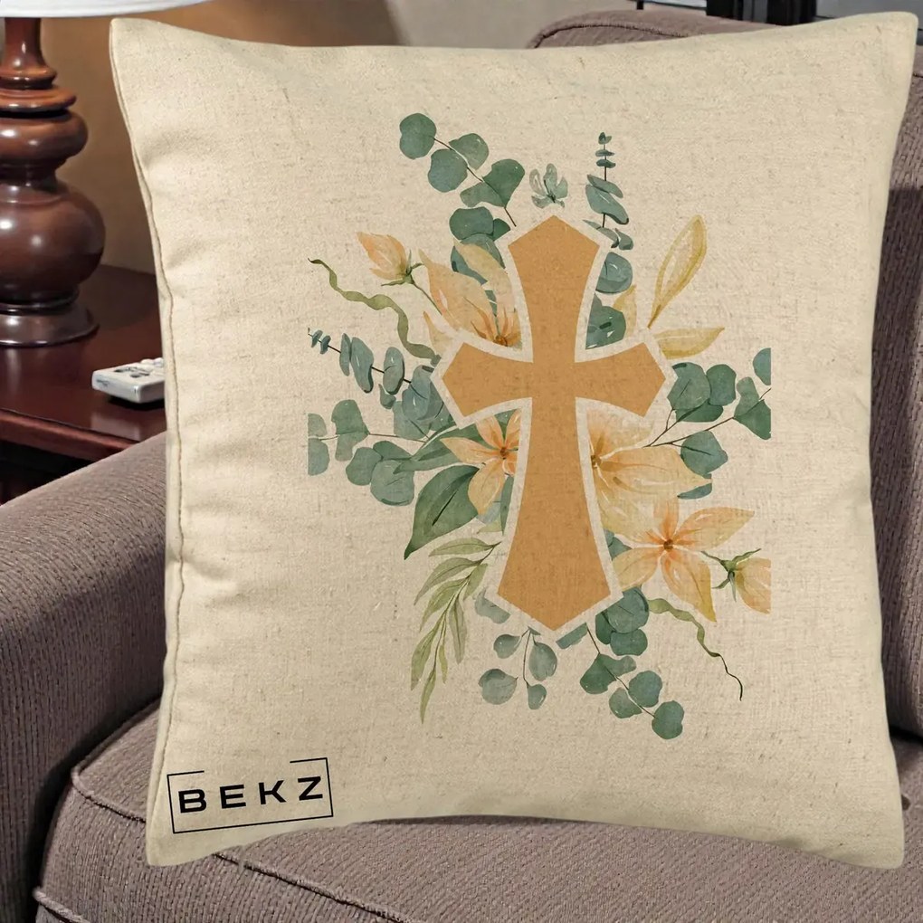 Perna Personalizata Cruce Florala Botez, 40x40 cm, Bej, Husa Detasabila, Perna Inclusa, BEKZ®